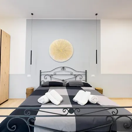 Affittacamere Real Poggio 4*