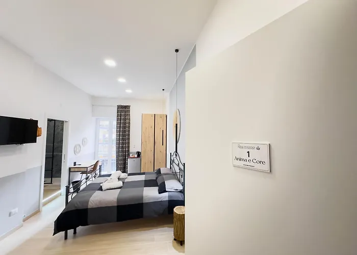 Real Poggio Gæstehus 4*