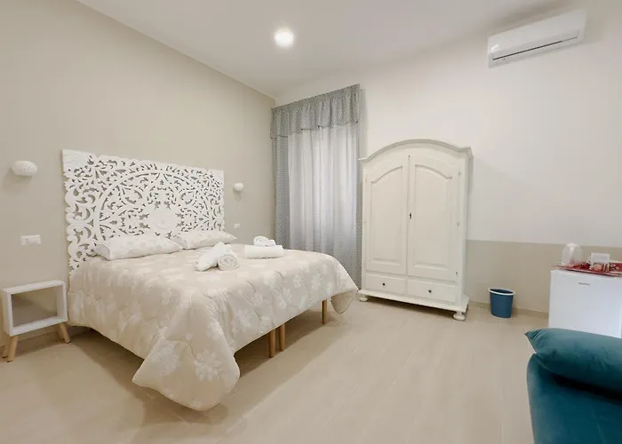 Real Poggio בית הארחה 3*